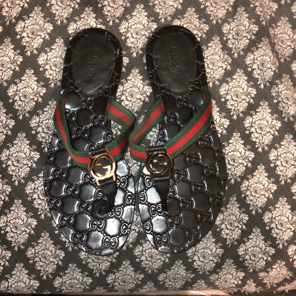 Gucci thong slides AUTHENTIC